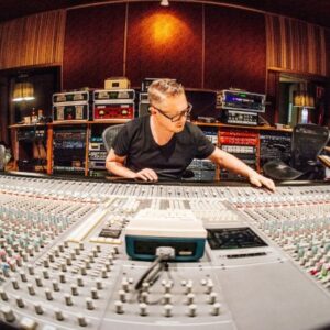 Mastered by Frederik Dejongh at Jerboa Mastering